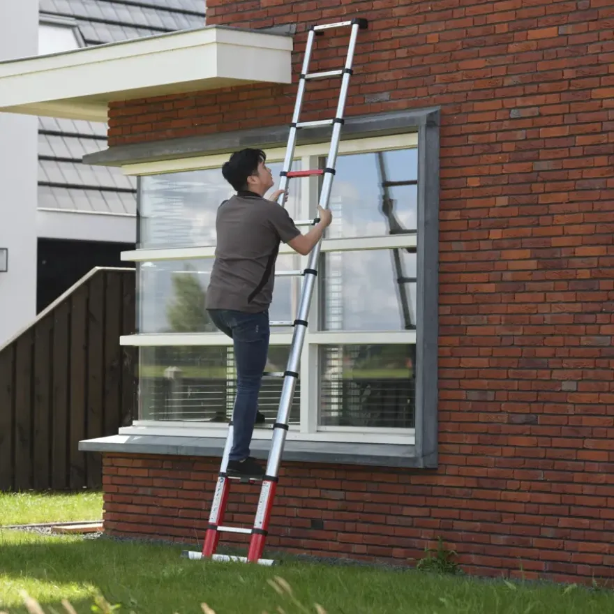 Altrex telescoopladder Smart Up Go 11 treden