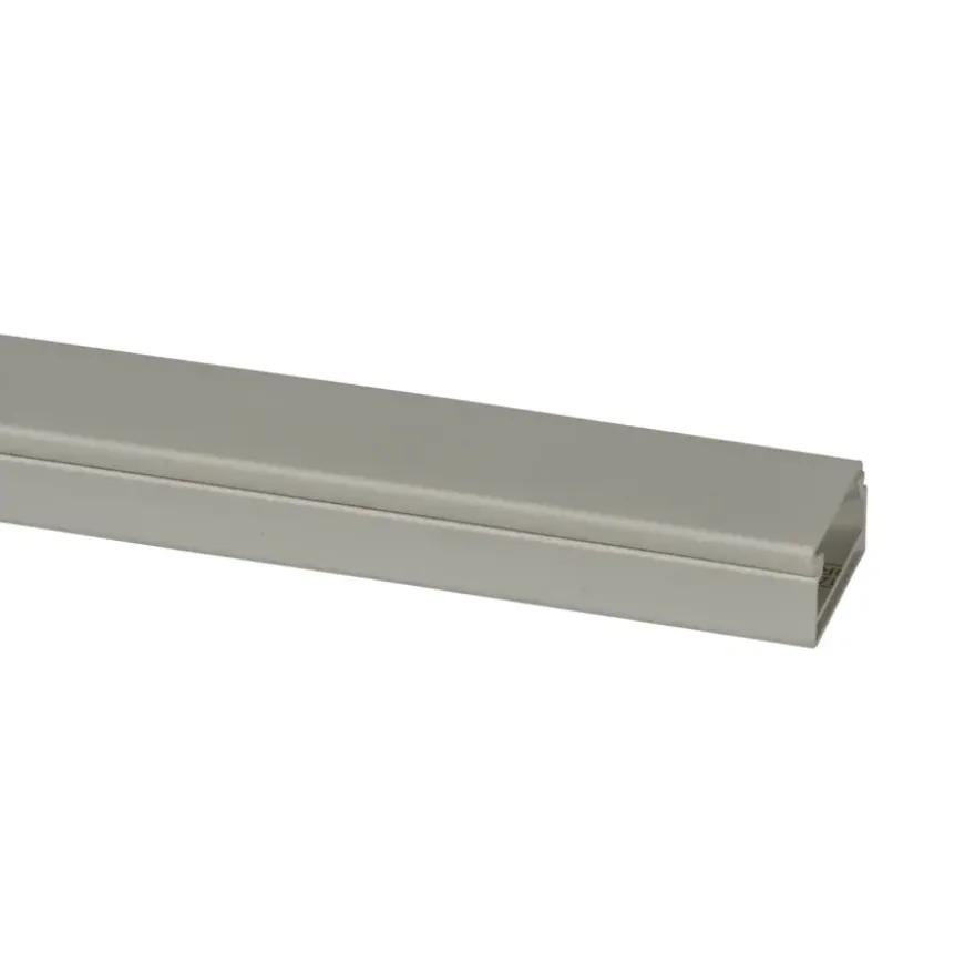 Attema Leidinglijst P25 kunststof polar wit 25x13mm 2 meter