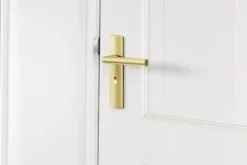 AXA deurkrukset Curve Milan goud blindschild zilver wc-/badkamersluiting 63/8