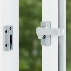 AXA Raamsluiting design met nok rechts aluminium