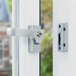AXA raamsluiting links aluminium SKG 1-ster
