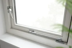 AXA Raamsluiting met slot SKG 1-ster rechts aluminium