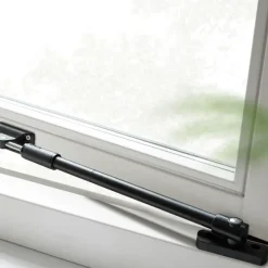 AXA telescopische raamuitzetter zwart 35 cm buitendraaiend