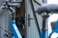 AXA Veiligheidsbeslag LS met kerntrekbeveiliging SKG-3 sterren achterdeur 55 mm zwart