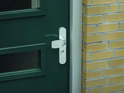 AXA veiligheidsbeslag Oval voordeur aluminium langschild met SKG 3-sterren 72 mm