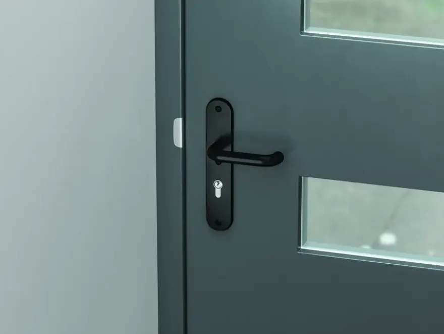 AXA veiligheidsbeslag Oval voordeur zwart langschild met SKG 3-sterren 92 mm