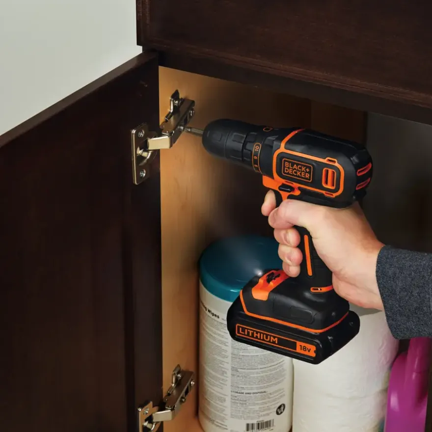 BLACK+DECKER accuboormachine BDC718AS2O-QW + 80-delige accessoireset
