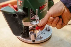 Bosch bovenfrees POF 1400 ACE