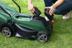 Bosch 18V grasmaaier Citymower 32cm (Incl. 4,0Ah accu + lader)