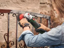 Bosch 18V haakse slijper / slijptol UniversalGrind 125mm (zonder accu)