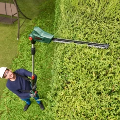 Bosch 18V heggenschaar telescopisch UniversalHedgePole (Incl. 2.5Ah accu + lader)