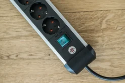 Brennenstuhl Premium-Alu-Line stekkerdoos 10-voudig met schakelaar aluminium 3 Meter