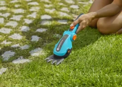 Gardena 3,6V grasschaar ClassicCut incl. wielen en steel