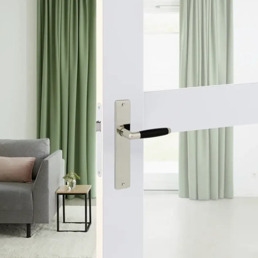 Karwei deurkruk set Lopes recht blind schild nikkel glans