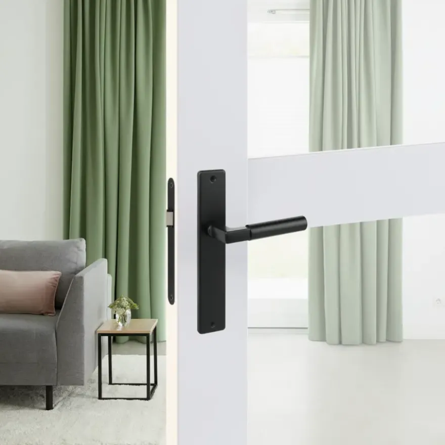 Karwei deurkruk set Stefano recht blind schild zwart aluminium