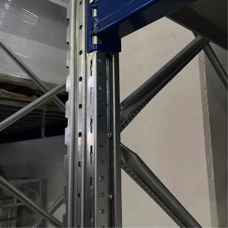Kasthoek staal gegalvaniseerd 35x35x1,5x2000mm