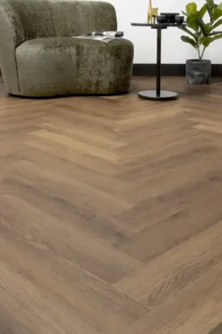 Kleurstaal Lundia click PVC Helder Katrine visgraat donkerbruin houtlook