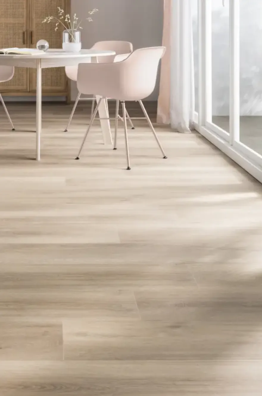 Le Noir & Blanc click PVC Madero naturel eiken houtlook incl. geïntegreerde ondervloer