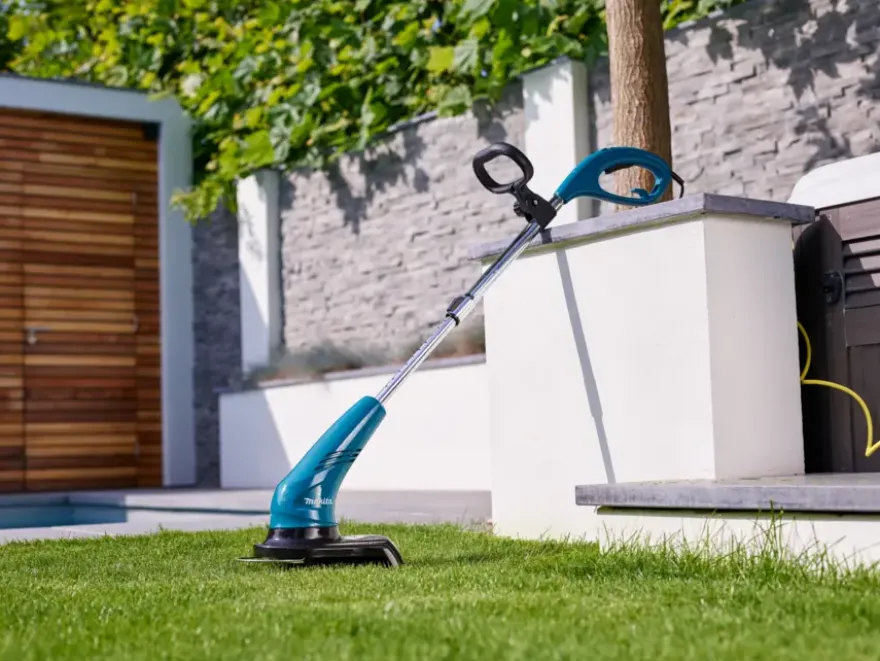 Makita elektrische trimmer UR3000 - 450W 30cm
