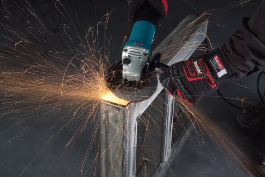Makita haakse slijper / slijptol 125 mm 720W GA5030RK met koffer