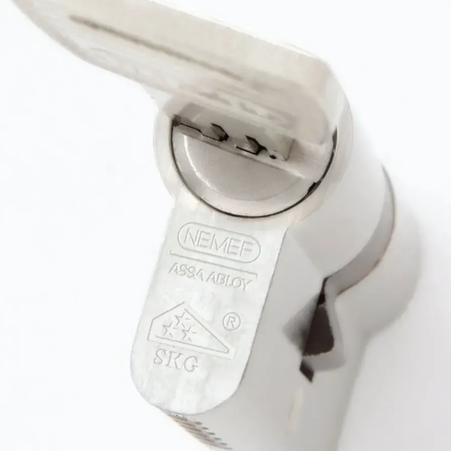 Nemef veiligheidscilinder NF4 met keersleutel 30/30 mm SKG 3-sterren