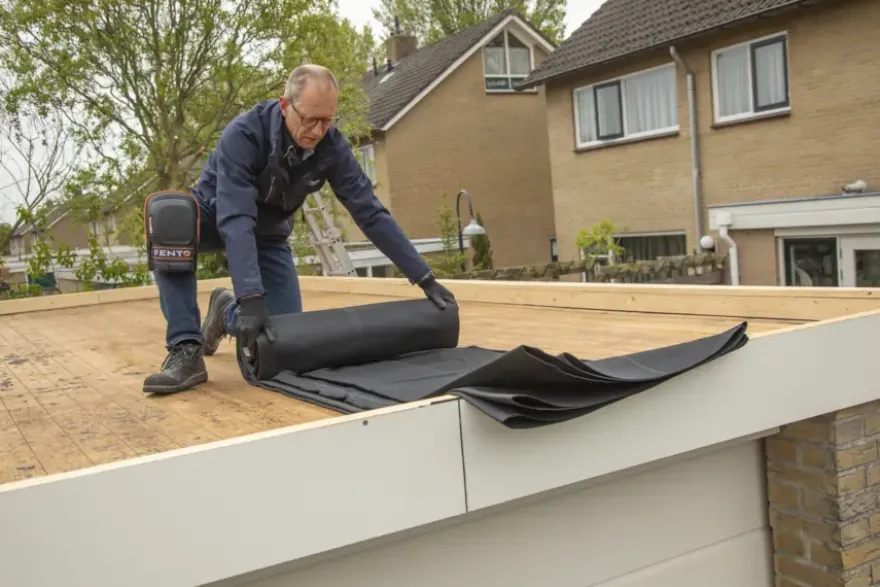 Pandser EPDM op maat dakbedekking 7 m x 1,2 mm (per 10 cm te bestellen)