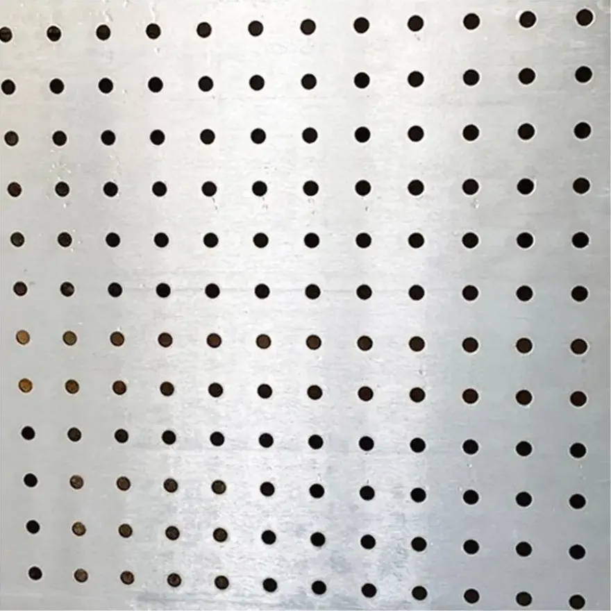 Plaat geperforeerd aluminium brut 1000x500x0,8 mm