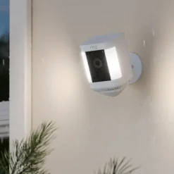 Ring Spotlight Camera Plus Battery Wit