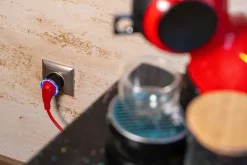 Shelly Plug S Gen3 slimme stekker & energiemeter WiFi Matter Bluetooth zwart