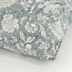 Sierkussen bloemen blauw - l45xb45xh10cm