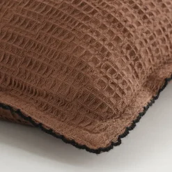 Sierkussen ruit bruin - l55xb35xh10cm