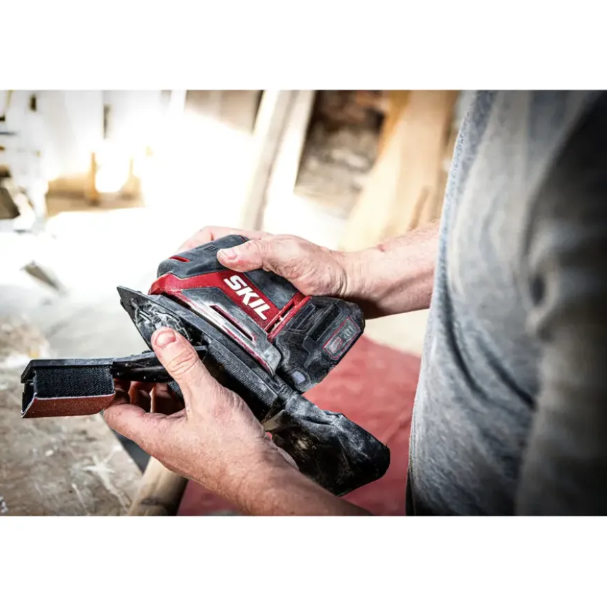 SKIL 20V multischuurmachine Compact Brushless 3720CD incl. 24 schuurbladen en 3 schuurhulpstukken (zonder accu)