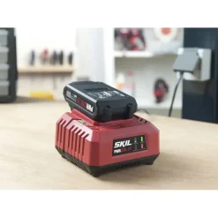 SKIL 20V startset 2,5Ah accu + snellader 3110AA