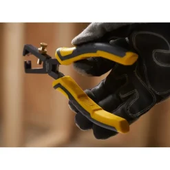 Stanley dynagrip striptang 150mm