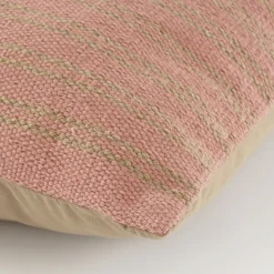 Stripes kussen l.roze - l55xb35xh10cm