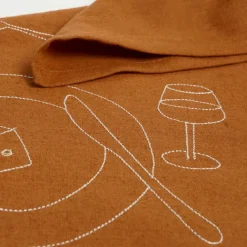 Tafelkleed bruin - l250xb140cm