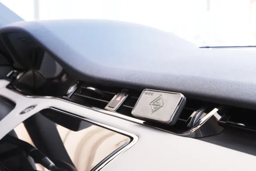 Vinove luchtverfrisser leather ivory monza