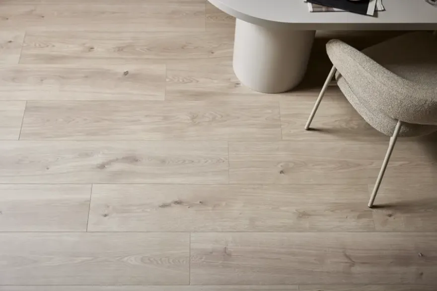 vtwonen click PVC EVC Oat beige houtlook incl. geïntegreerde ondervloer